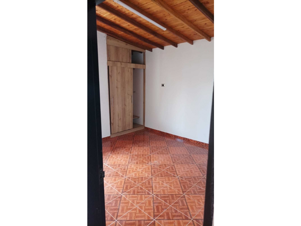 VENDO APARTAMENTO 3°PISO EN PEDREGAL MEDELLIN — foto 6