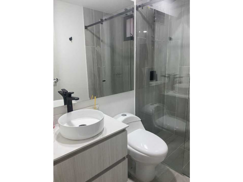 Vendo Conquistadores Apartaestudio Airbin,Área 44.74, Valor 500 — foto 5
