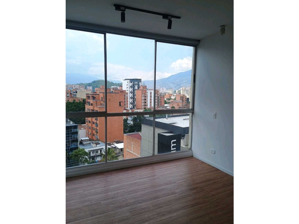 VENDO APARTAESTUDIO EN LAUERELES, PRIMER PARQUE CON VISTA PANORAMICA — foto 6