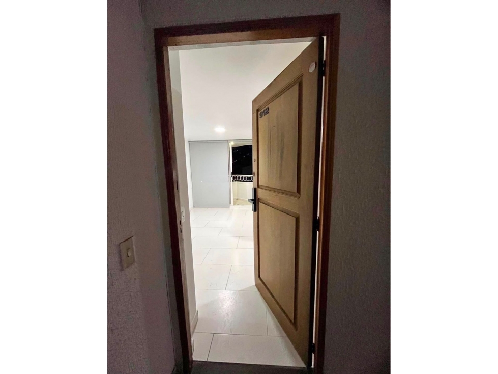 Vendo apartaestudio en laureles la Almería con parqueadero y cuarto ut — foto 3