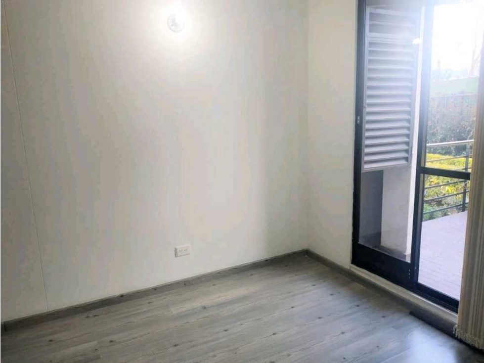 Arriendo o vendo Apartaestudio En Primer piso Cajicá con club House. - 4