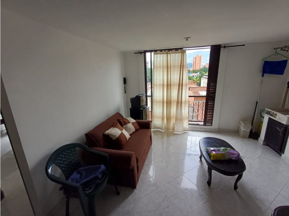 Vendo apartaestudio en Santa Lucía cerca a la estación del metro