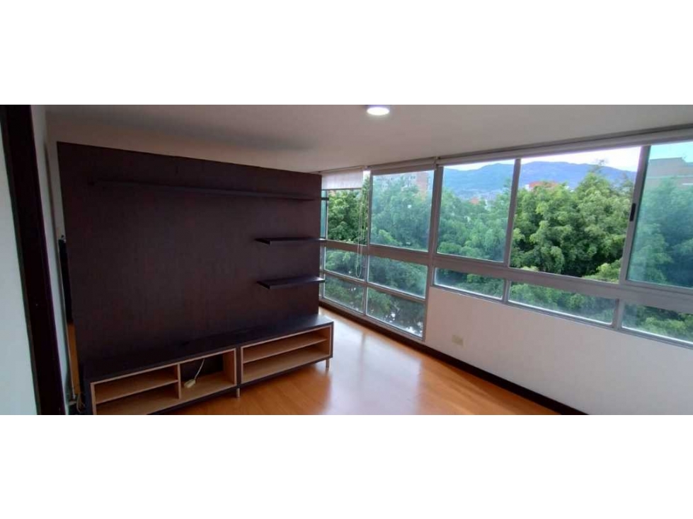 Vendo Apartaestudio tipo loft Laureles Área 42mtrs, $470 — foto 4
