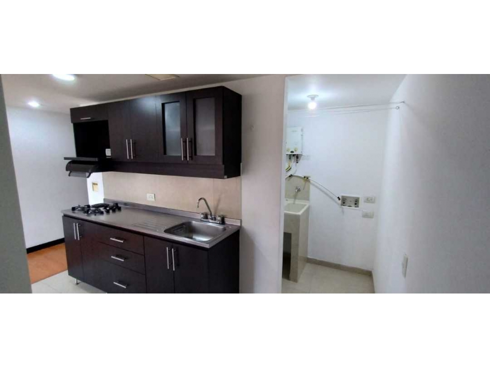 Vendo Apartaestudio tipo loft Laureles Área 42mtrs, $470 — foto 5