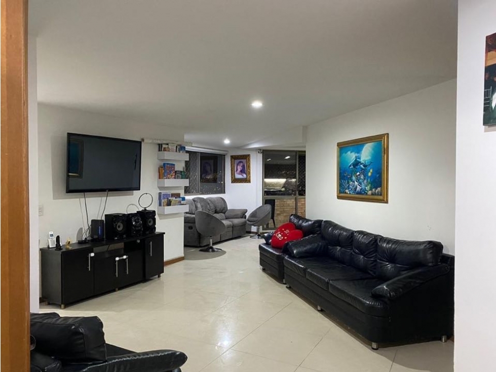 VENDO APARTAMENTO 160m2 SABANETA AVES MARIA EXCELENTE VISTA — foto 4