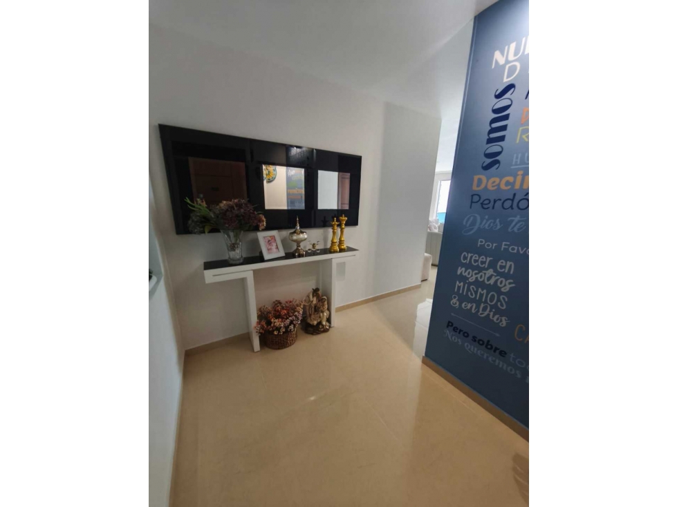 VENDO APARTAMENTO 178 MTS BARRIO CASTELLANA - 2