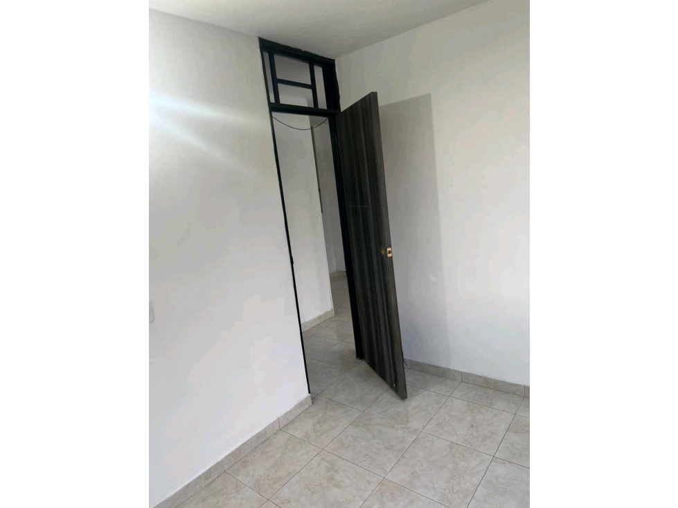 VENDO APARTAMENTO 2DO PISO ALTOS DE SANTA HELENA LJ 9583372 — foto 4
