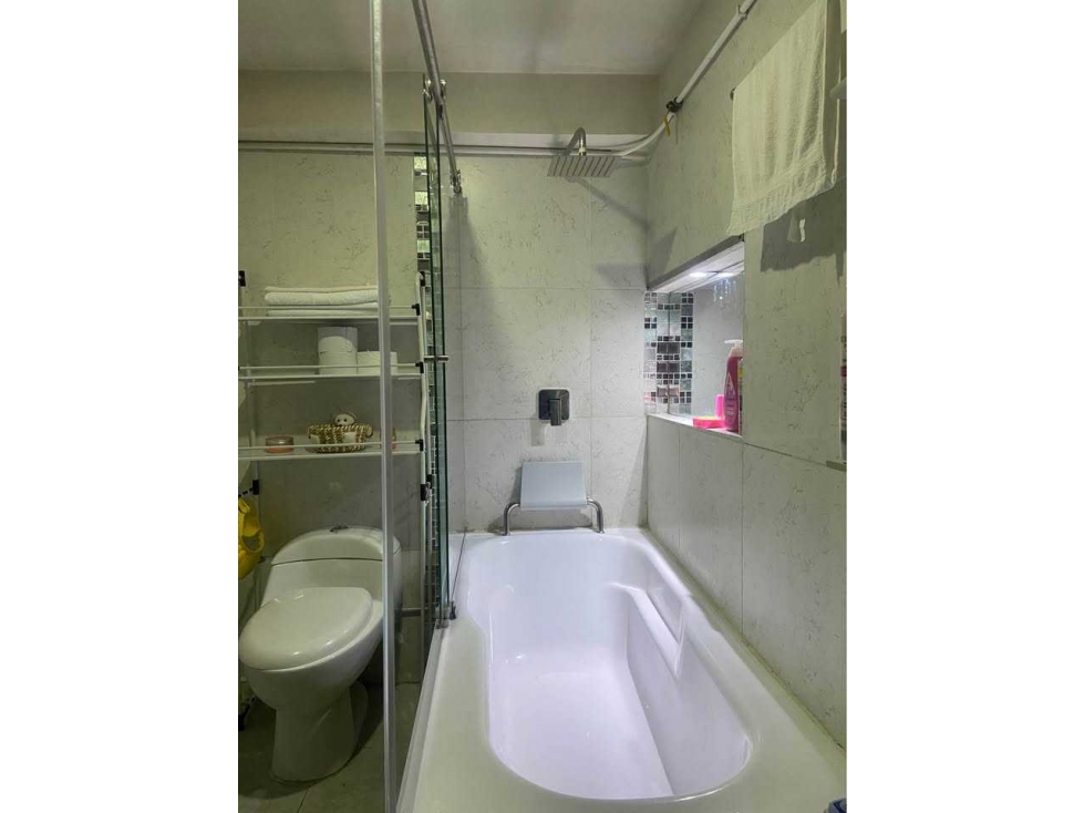 VENDO APARTAMENTO 2°PISO EN EL 12 DE OCTUBRE MEDELLÍN — foto 6