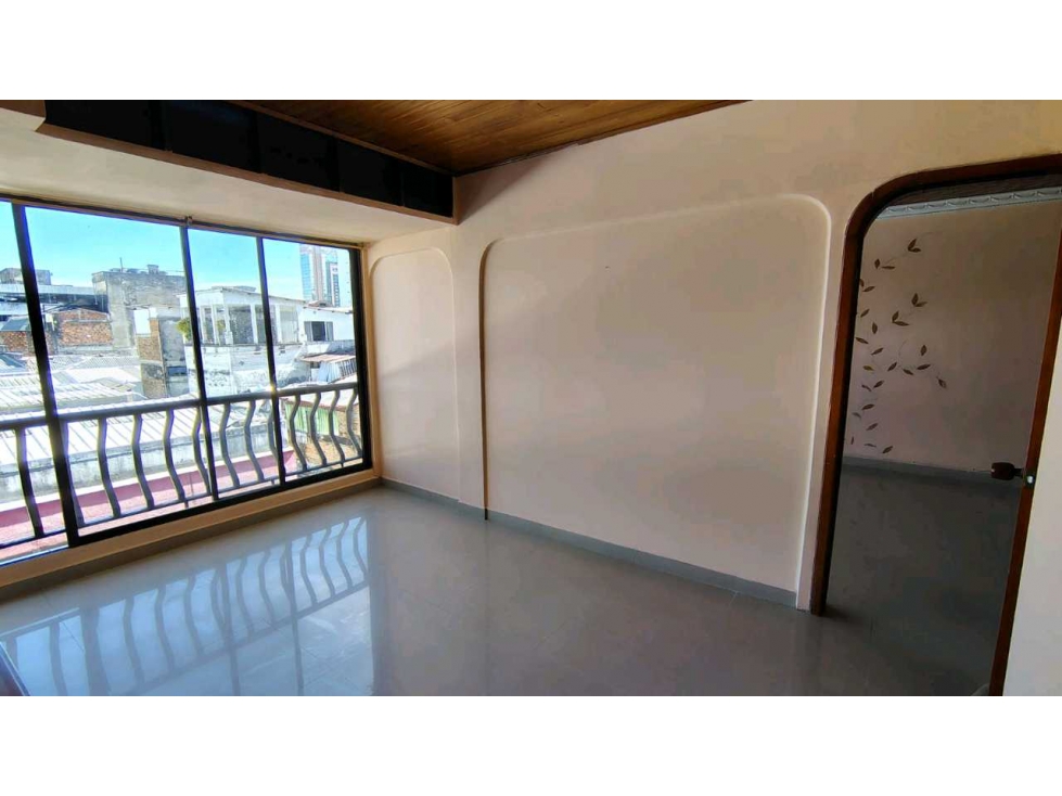 Vendo Apartamento 3 Hab /2 Baños y Ascensor en Pleno Centro de Pereira — foto 2