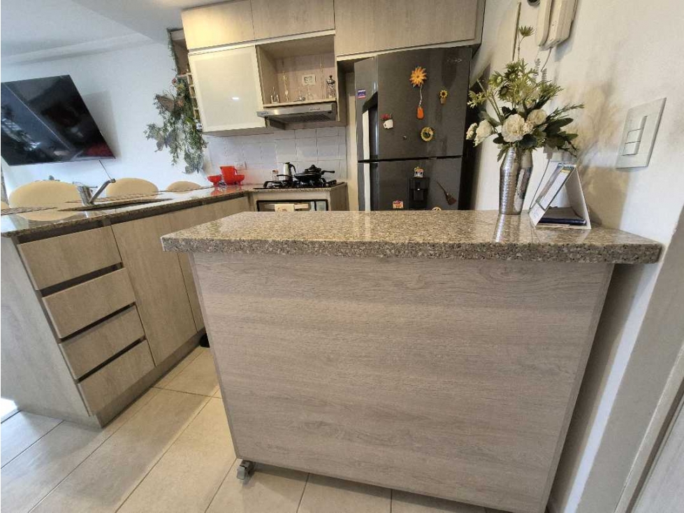 Vendo apartamento 57mt Loma de los Bernal, Medellín, lujoso