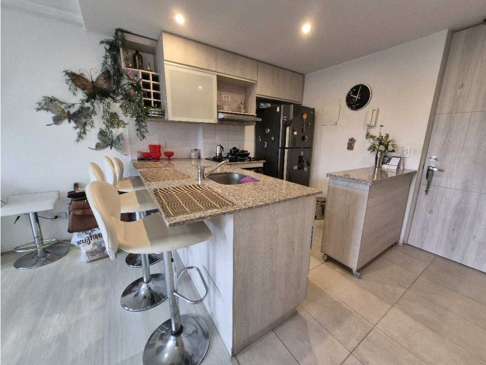 Vendo apartamento 57mt Loma de los Bernal, Medellín, lujoso — foto 3
