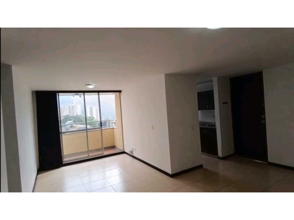 VENDO APARTAMENTO 4 PISO EN DITAIRES ITAGÜÍ UNIDAD CERRADA