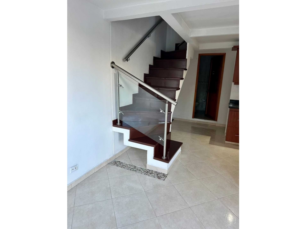 VENDO APARTAMENTO 4°PISO DUPLEX EN CALASANZ