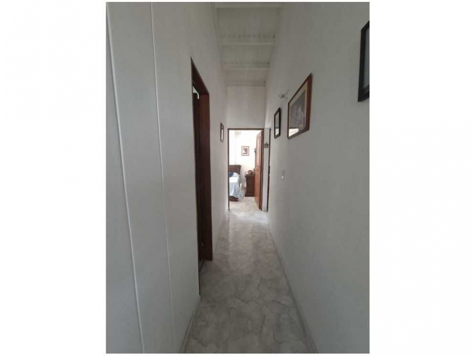 VENDO APARTAMENTO 5°PISO ACCESO POR ESCALAS EN CABAÑAS BELLO - 4