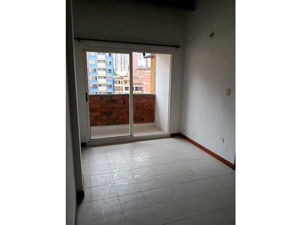 VENDO APARTAMENTO 5°PISO EN SABANETA LA DOCTORA ACCESO POR ESCALAS — foto 5