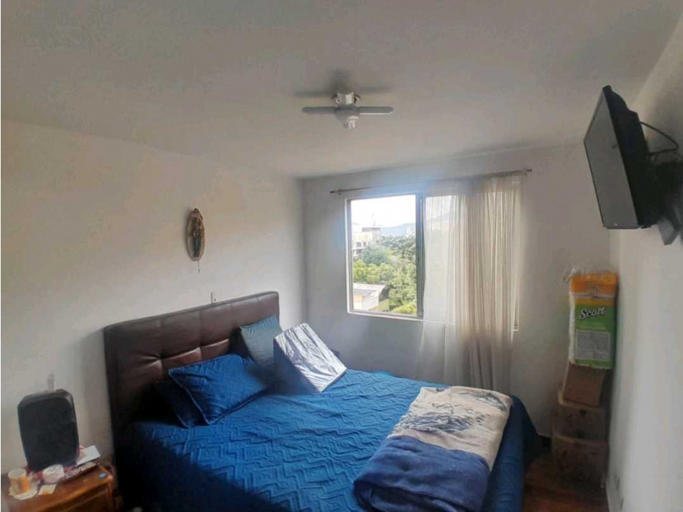 VENDO APARTAMENTO 6° PISO EN BARRIO OBRERO BELLO/PARQUEADERO — foto 2