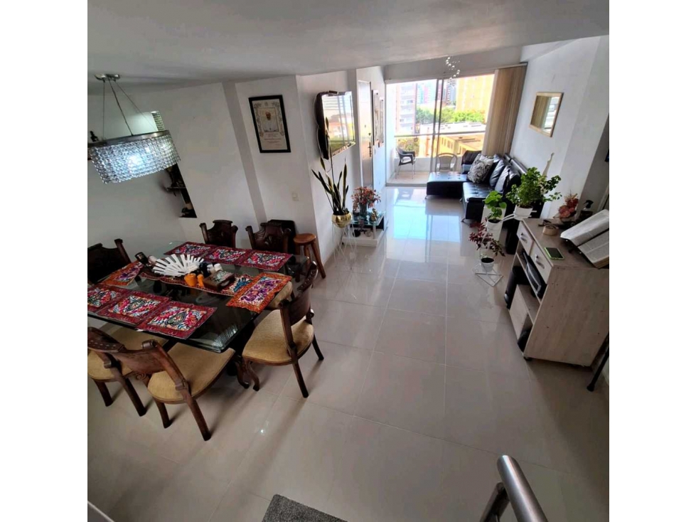 Vendo apartamento duplex a 3 cuadras de Mayorca