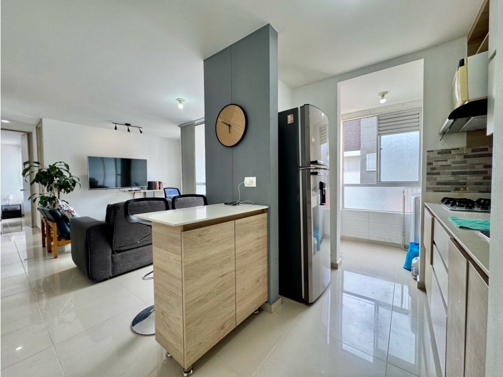 Vendo apartamento a un paso del éxito en Sabaneta