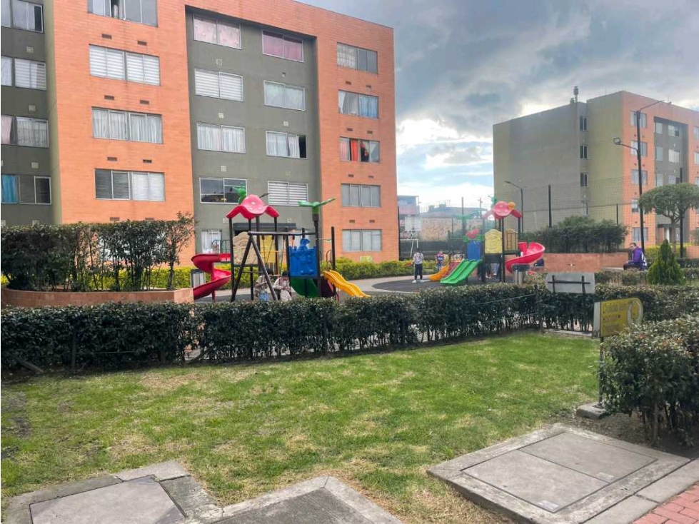 VENDO APARTAMENTO ACANTO RESERVA DE MOSQUERA
