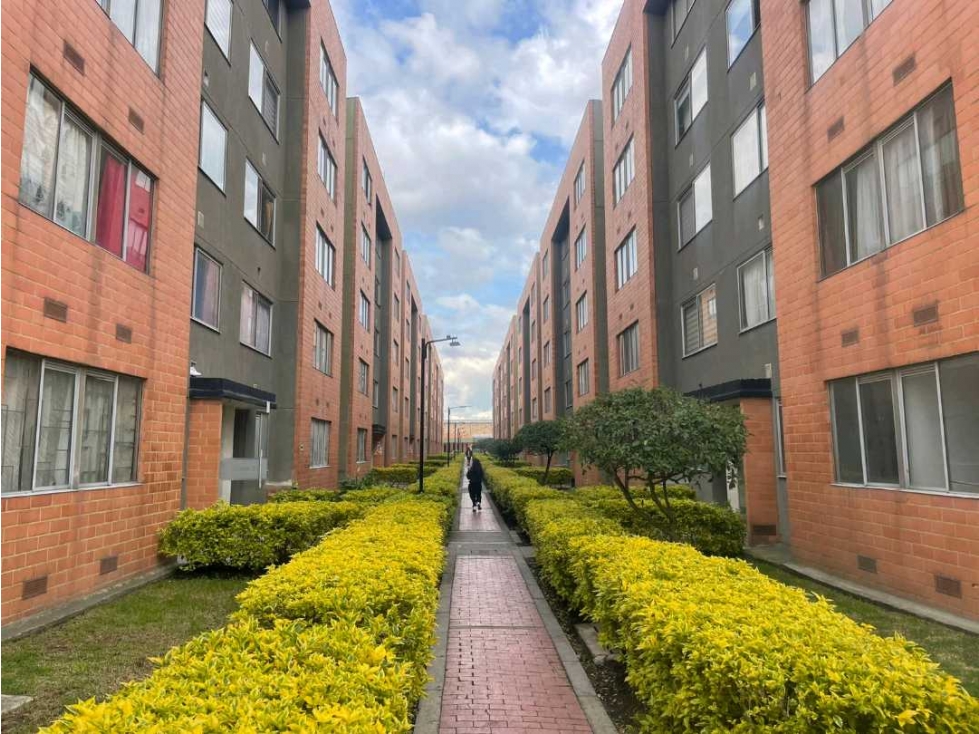 VENDO APARTAMENTO ACANTO RESERVA DE MOSQUERA — foto 2
