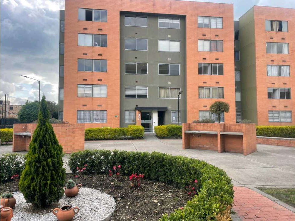 VENDO APARTAMENTO ACANTO RESERVA DE MOSQUERA — foto 3