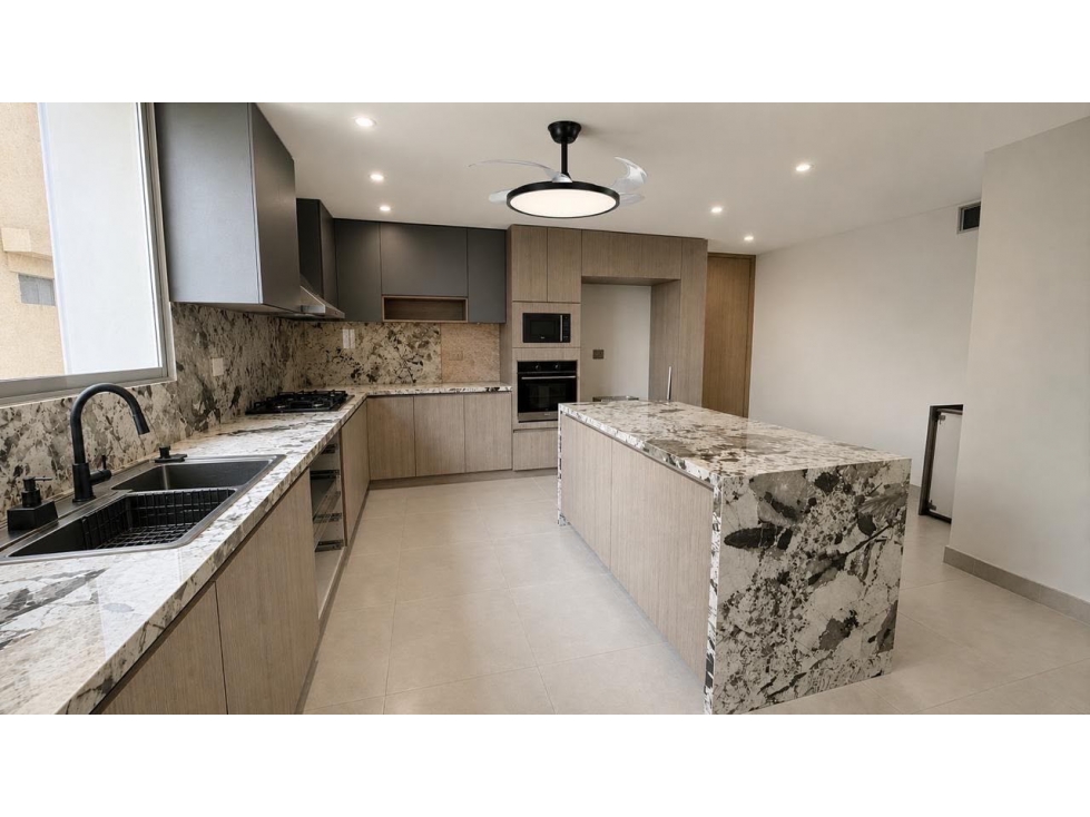 VENDO APARTAMENTO ALTO PRADO BARRANQUILLA