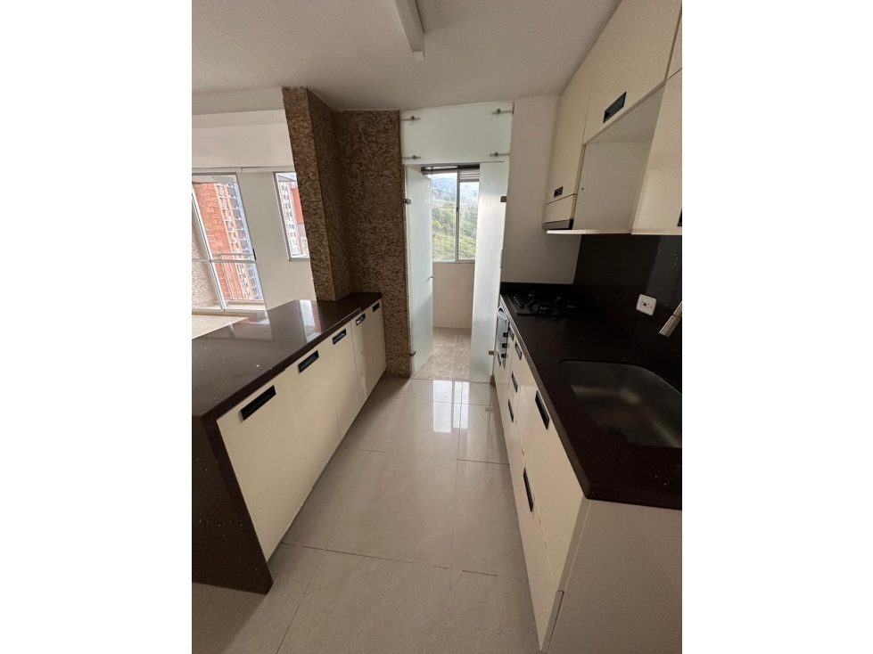VENDO APARTAMENTO AMAZONIA BELLO — foto 3