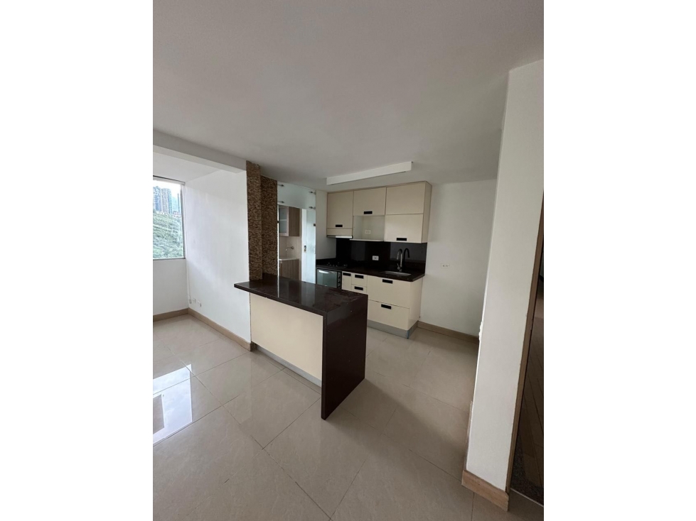 VENDO APARTAMENTO AMAZONIA BELLO — foto 4