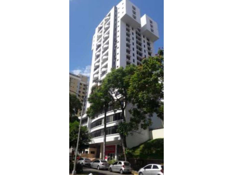 VENTA APARTAMENTO EN VIA ARGENTINA PH CRYSTAL PARK