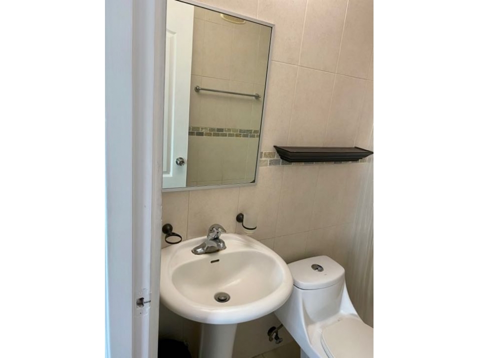 VENDO APARTAMENTO AMOBLADO EN CARRASQUILLA — foto 5