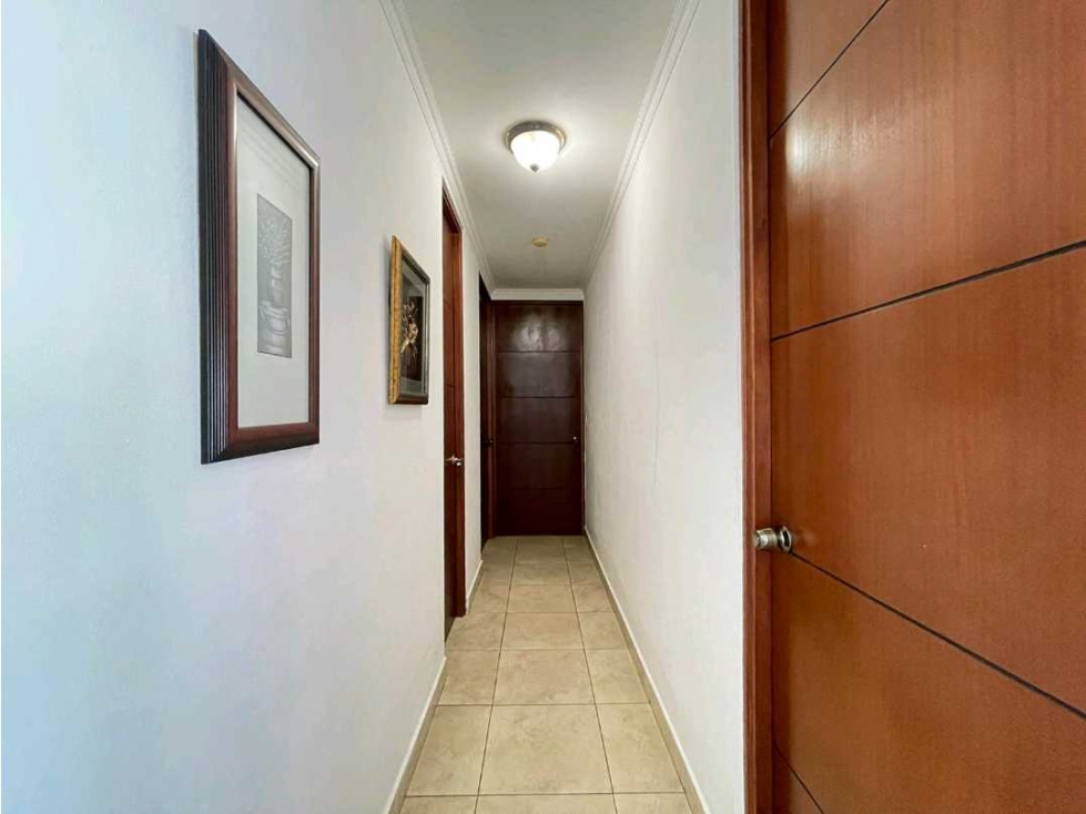 VENDO APARTAMENTO AMOBLADO EN EL CANGREJO PH MARQUIS TOWER — foto 2