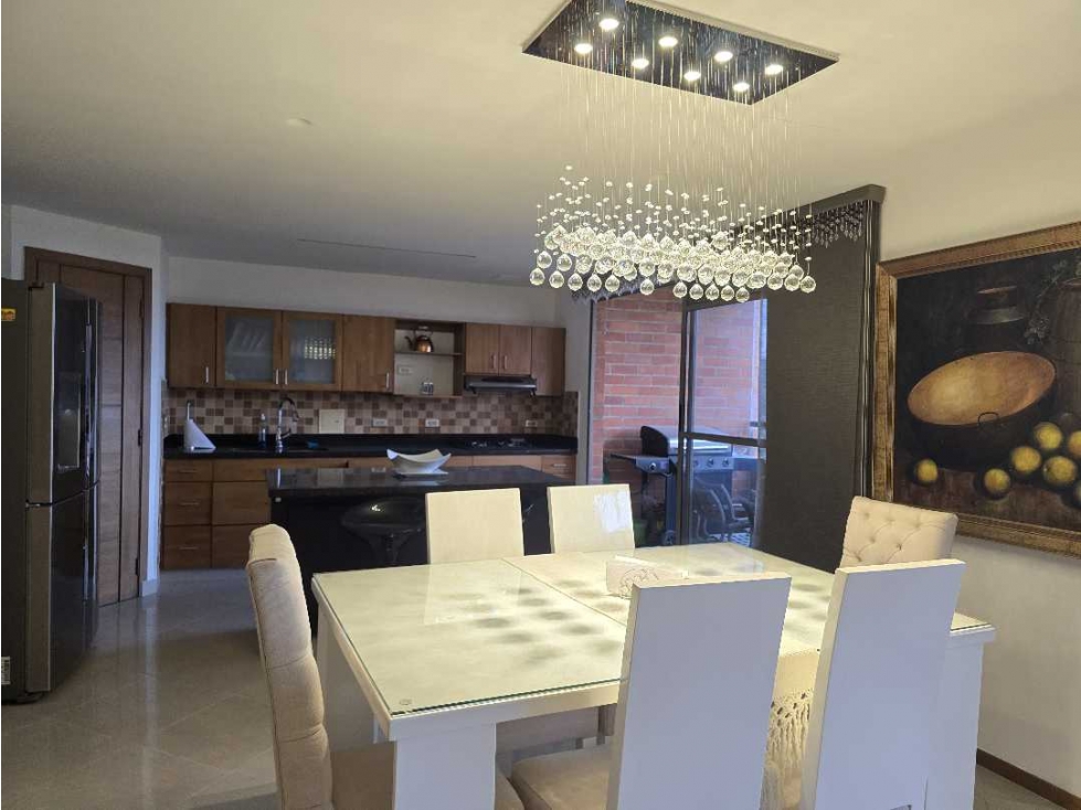 VENDO APARTAMENTO AMOBLADO EN AVES MARIA SABANETA