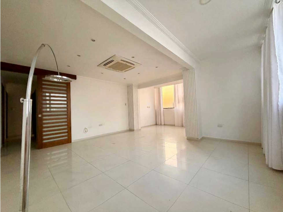 VENDO APARTAMENTO CON ASCENSOR MANGA TRADICIONAL MANGA CARTAGENA — foto 5