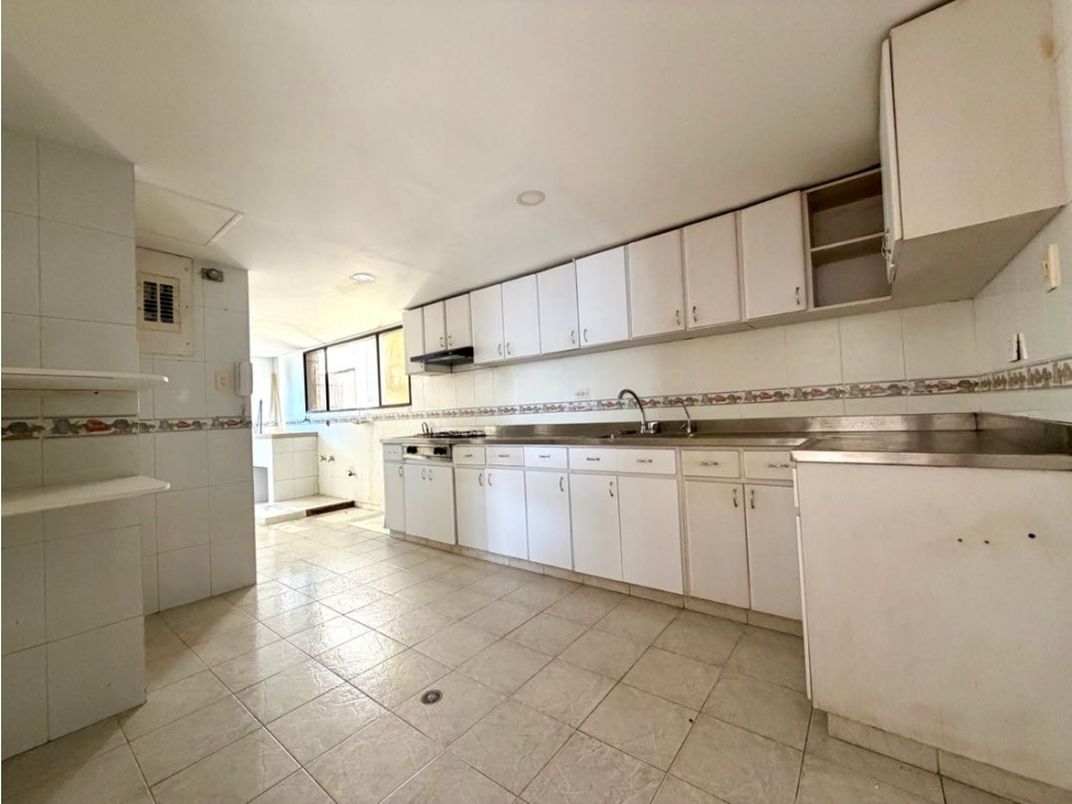 VENDO APARTAMENTO AMPLIO EDIFICIO ESCORPIUS BOCAGRANDE CARTAGENA — foto 6