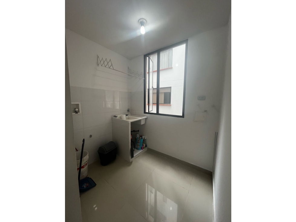 Vendo apartamento Barrio Los Pinos Villavicencio — foto 5
