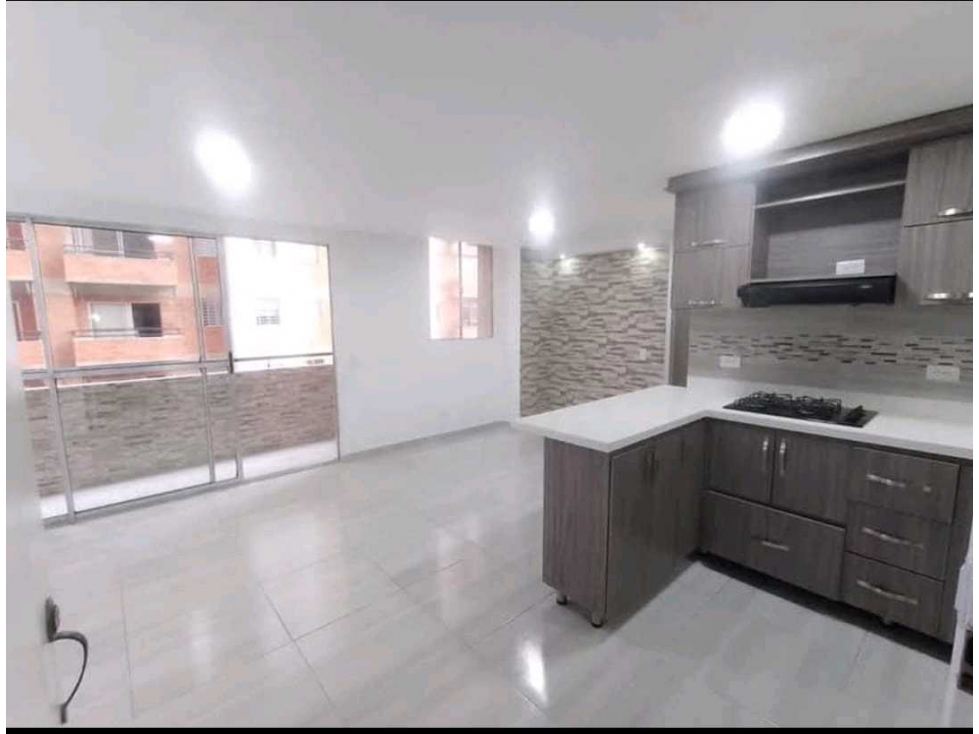VENDO APARTAMENTO EN BELLO. UNIDAD TOLEDO CAMPESTRE