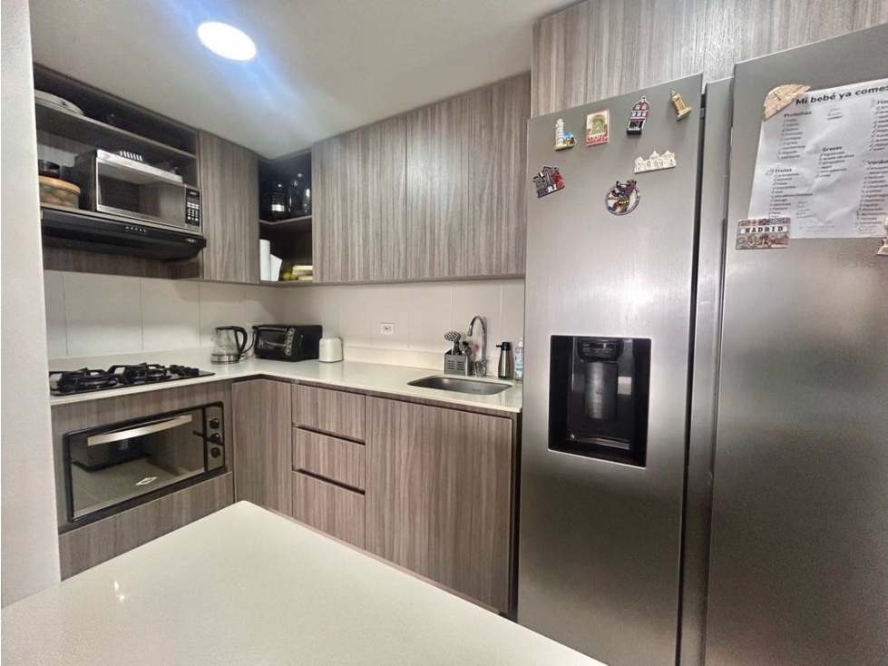 Vendo apartamento Envigado Camino Verde vista a la ciudad — foto 4