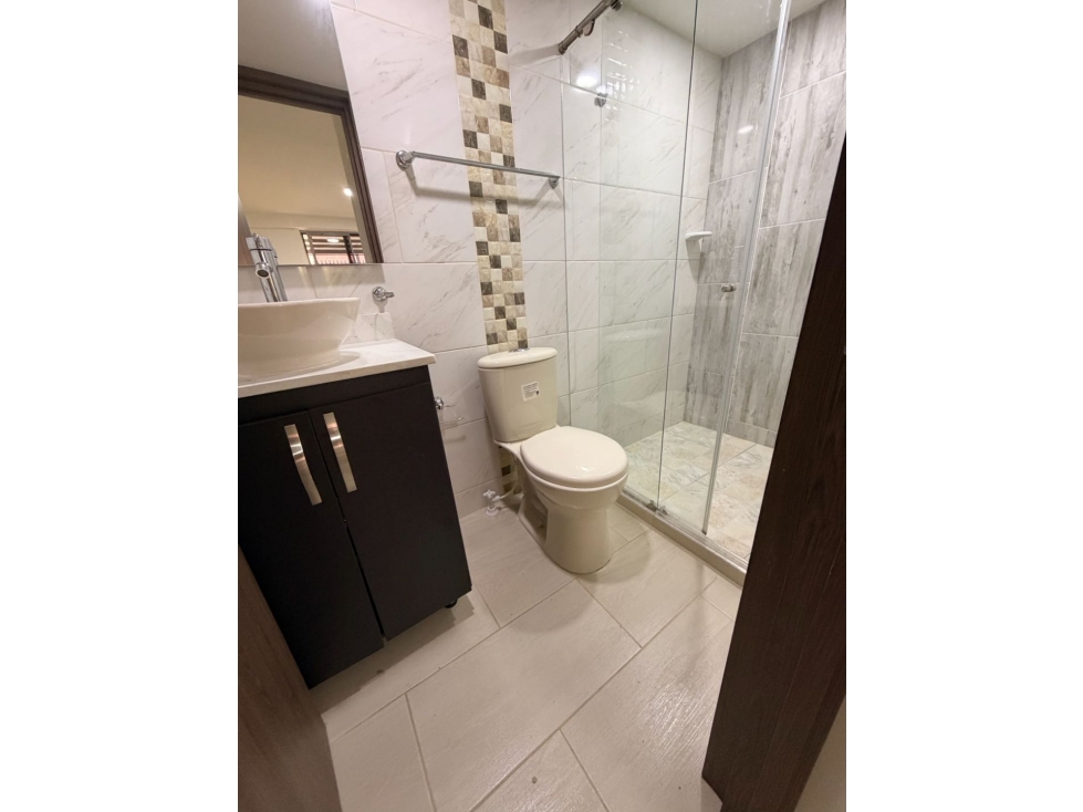 Vendo Apartamento cerca al centro comercial Parque Fabricato — foto 4