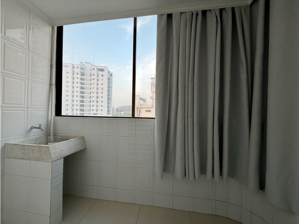 VENDO APARTAMENTO CON ASCENSOR MANGA TRADICIONAL MANGA CARTAGENA — foto 6