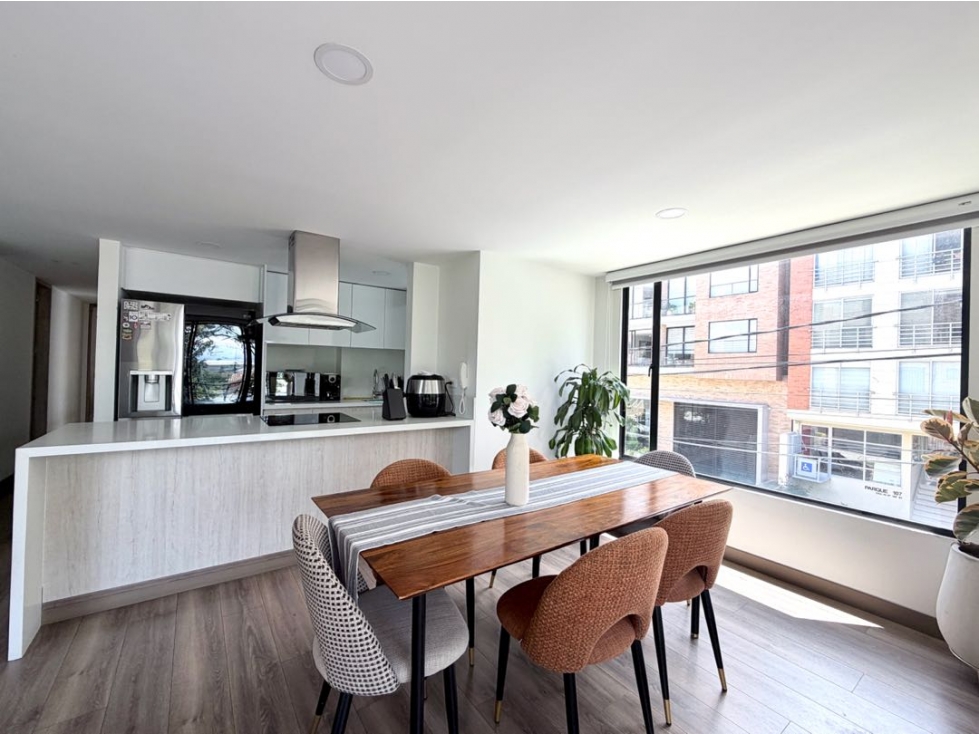 Vendo apartamento con balcón en Pasadena — foto 3