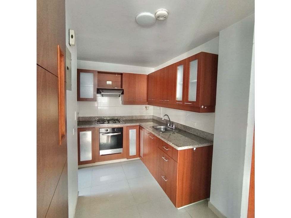 VENDO APARTAMENTO CON COLEGA EN ENVIGADO LOMA DEL CHOCHO — foto 5