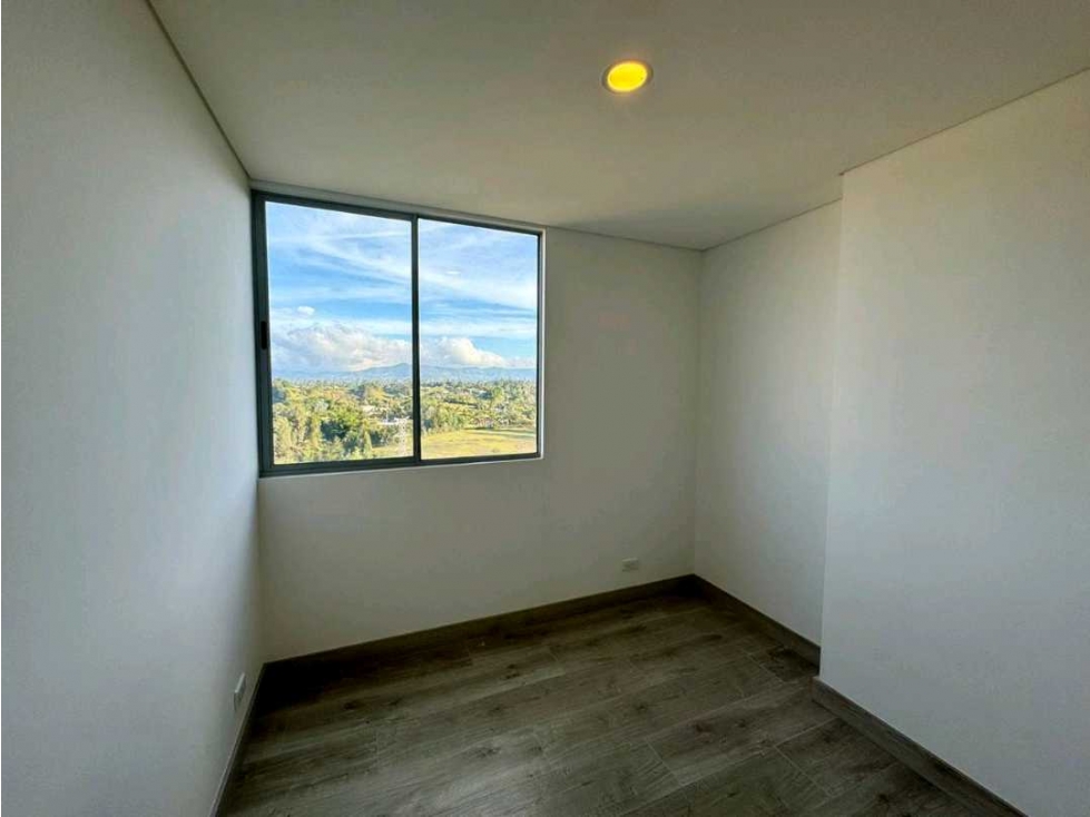 Vendo apartamento con espectacular vista, Rionegro sector Balcones — foto 3