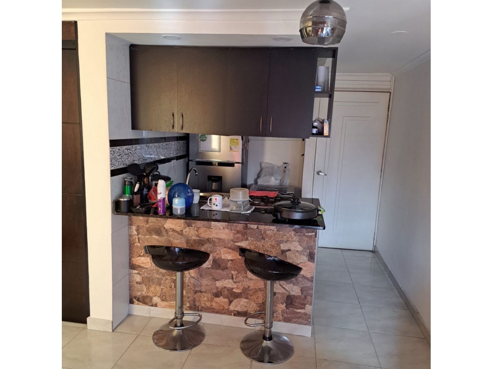 Vendo apartamento con hermosa vista en Buenos Aires cerca al tranvía