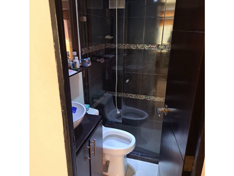 Vendo apartamento con hermosa vista en Buenos Aires cerca al tranvía — foto 6