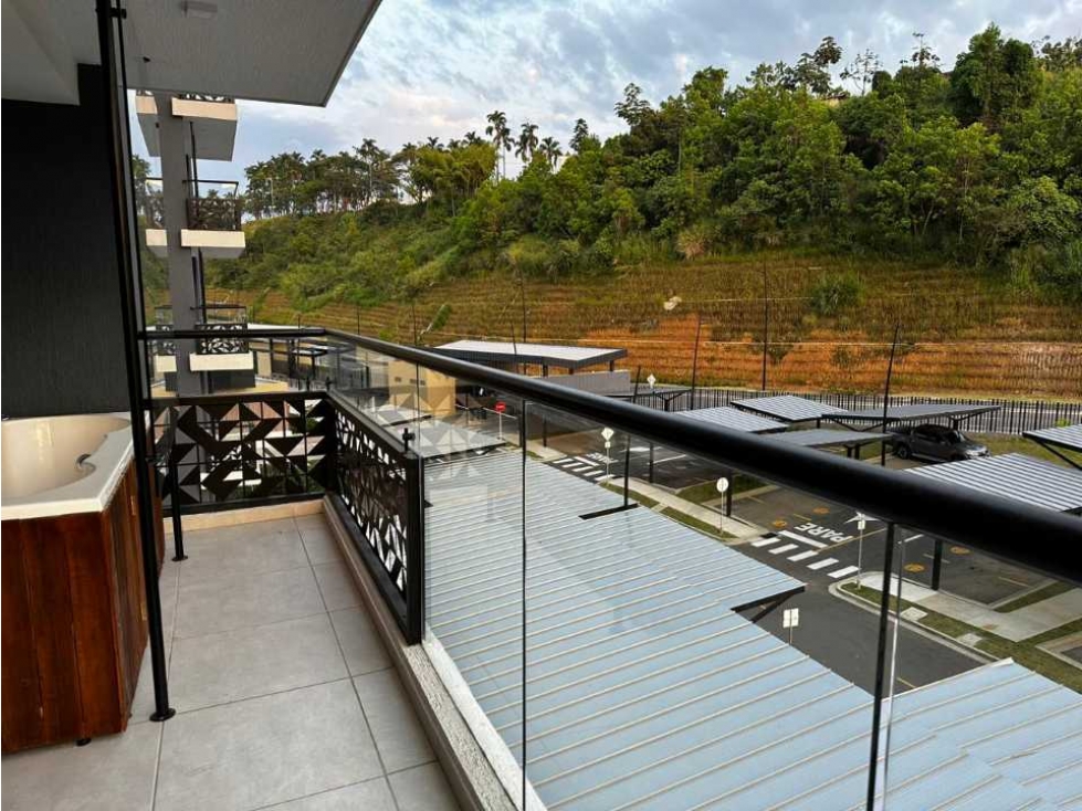 VENDO APARTAMENTO CON JACUZZI DEPOSITO Y 2 PARQUEADEROS — foto 3