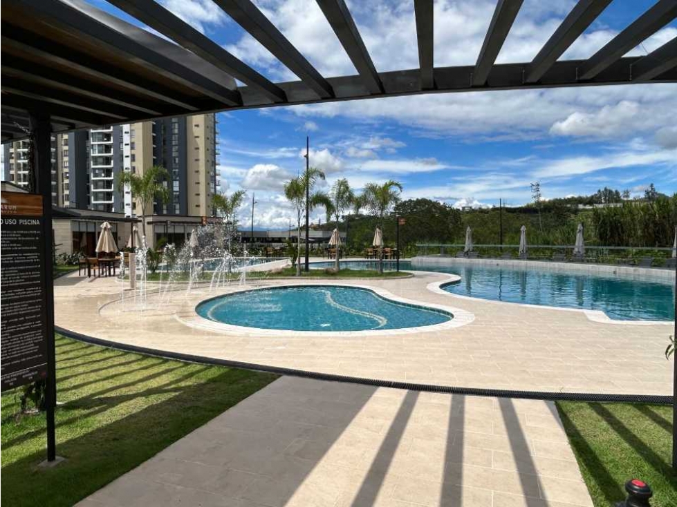 ESPECTACULAR APARTAMENTO CON JACUZZI, DEPOSITO Y 2 PARQUEADEROS — foto 2