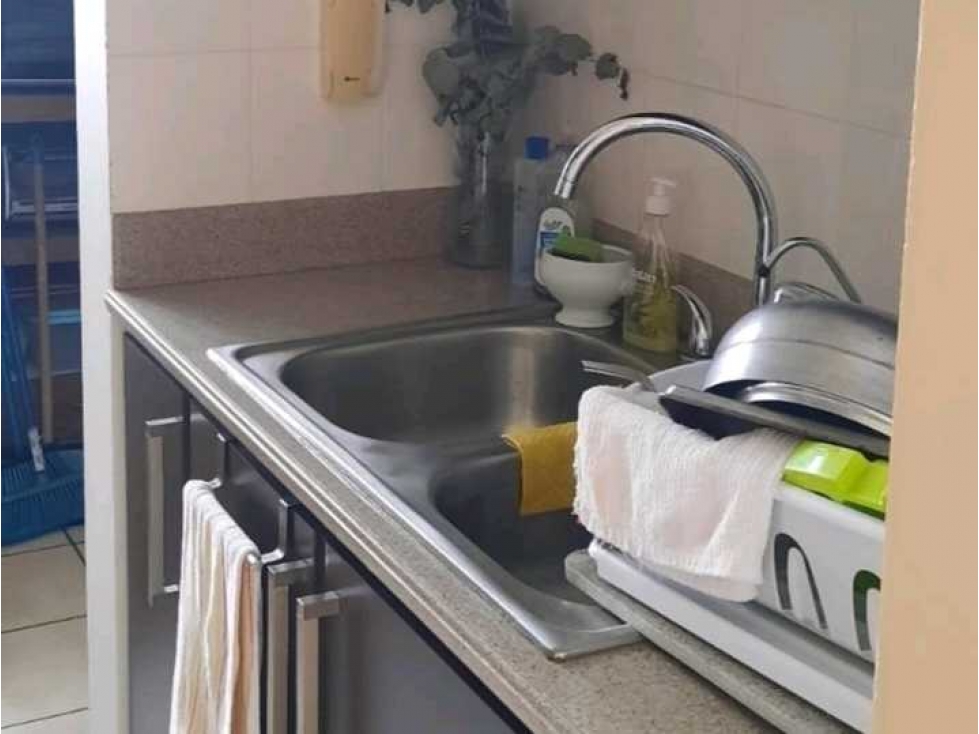 VENDO APARTAMENTO CON LINEA BLANCA EN VIA ESPAÑA NEGOCIABLE — foto 5