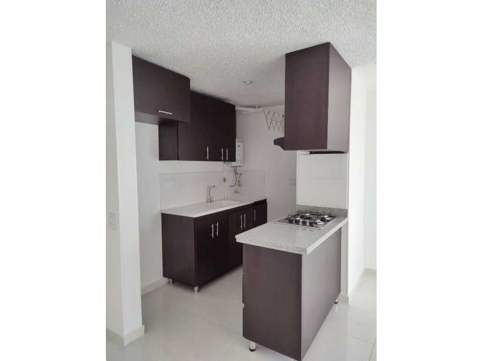 Oportunidad apartamento con parqueadero y cuarto útil en sótano