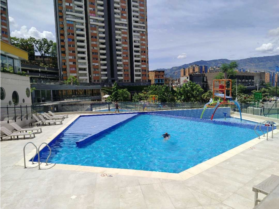 VENDO APARTAMENTO CON PARQUEADERO EN BELLO