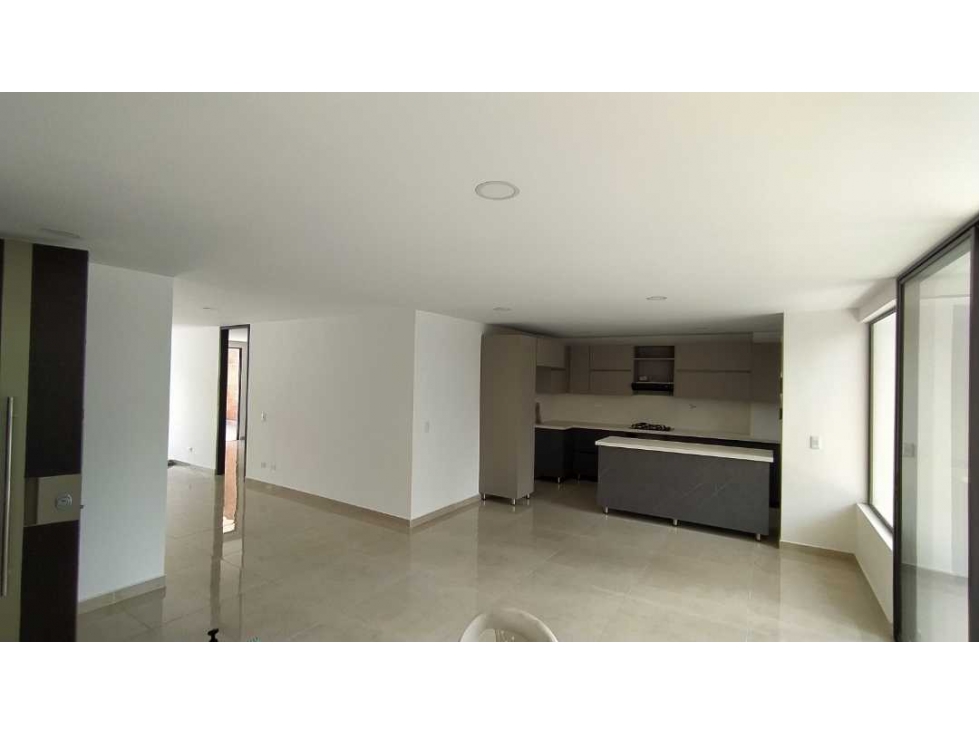 Vendo apartamento con terraza.